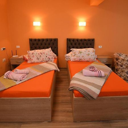 Apartament Trident Haţeg Extérieur photo