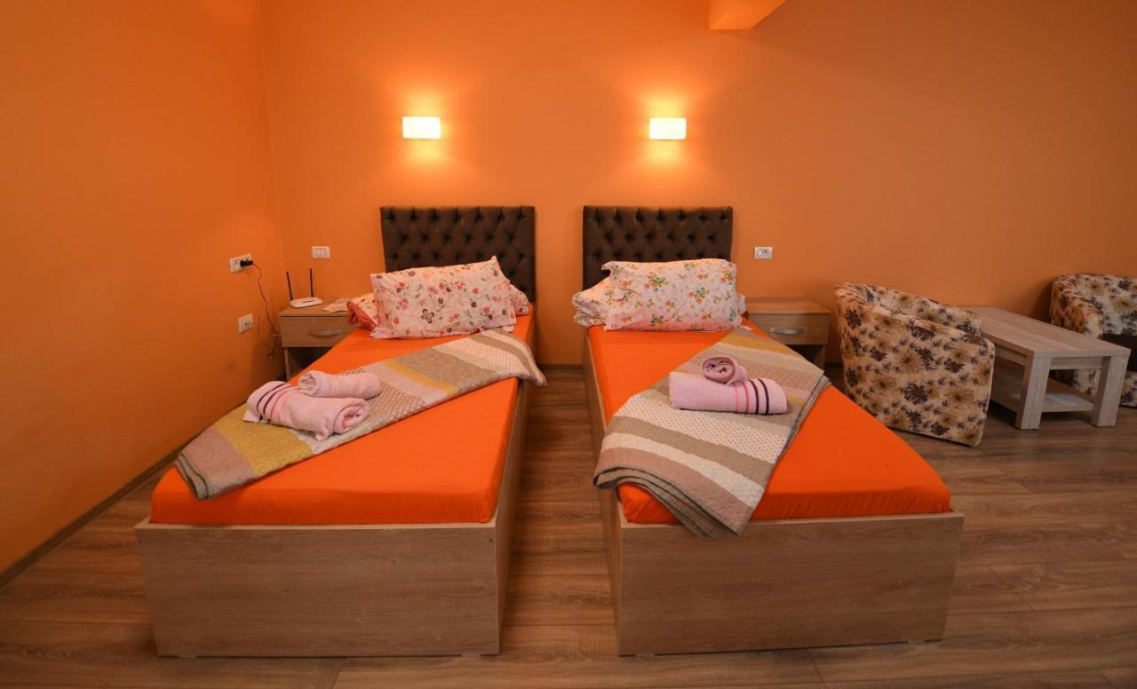 Apartament Trident Haţeg Extérieur photo