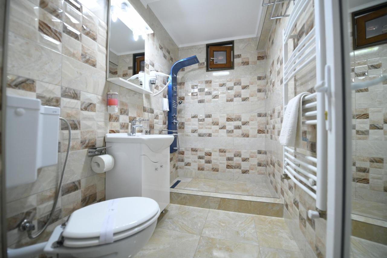 Apartament Trident Haţeg Extérieur photo